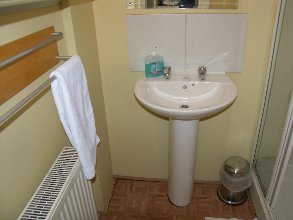 Regis Guest House Эдинбург Номер фото