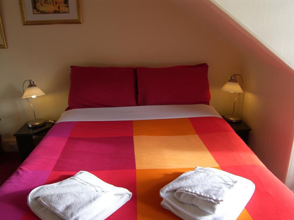 Regis Guest House Эдинбург Номер фото