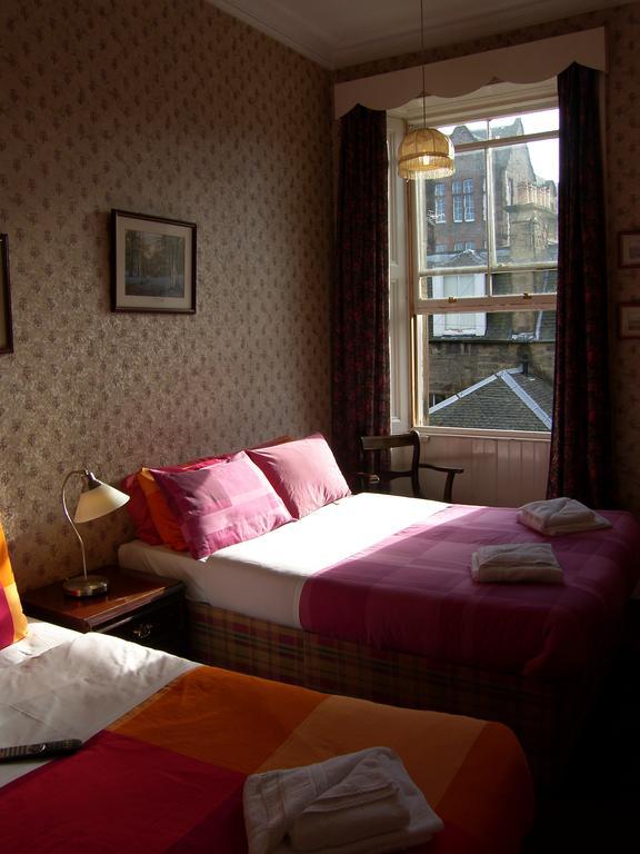Regis Guest House Эдинбург Номер фото
