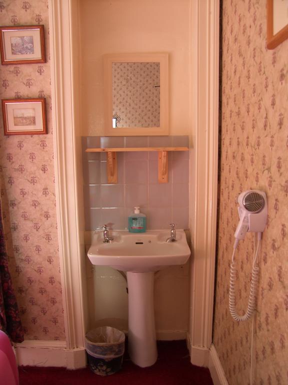 Regis Guest House Эдинбург Номер фото