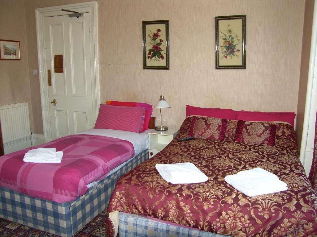 Regis Guest House Эдинбург Экстерьер фото